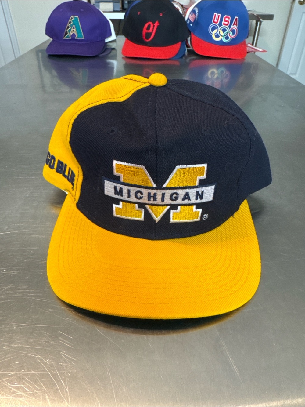 Vintage Michigan Wolverines Sports Specialties snapback cap